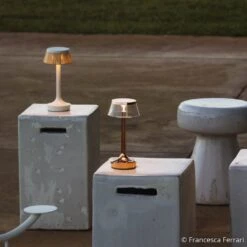 FLOS Bon Jour Unplugged LED-Tischlampe, Kupfer -FLOS 3510380 2