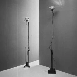 FLOS Toio Limited Edition Stehleuchte Schwarz-matt -FLOS 3510503 2