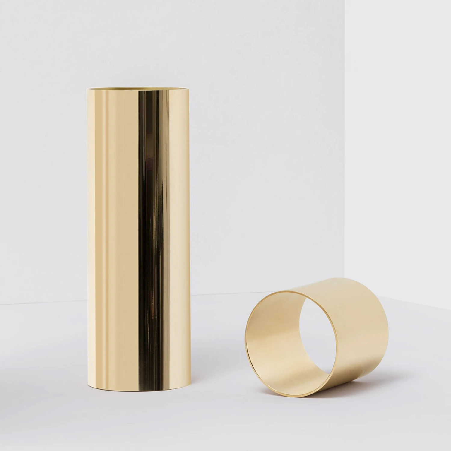 FLOS Sawaru LED-Tischleuchte, verstellbar gold FLOS Sawaru LED-Tischleuchte, Verstellbar Gold -FLOS 3510516 2