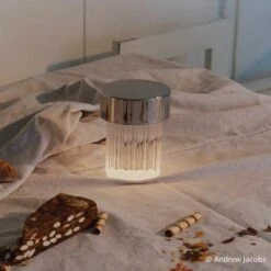 FLOS Last Order LED-Tischlampe Gewellt IP55 Stahl -FLOS 3510696 2